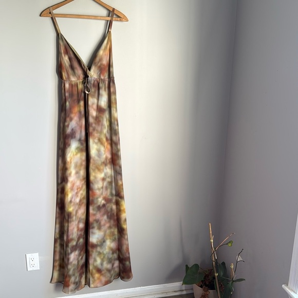 NEW L'AGENCE Sachi Empire Waist Maxi Dress - Picture 3 of 12